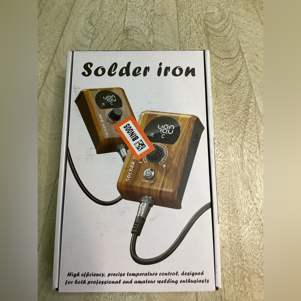 NWT Soldering Iron with Digital Display